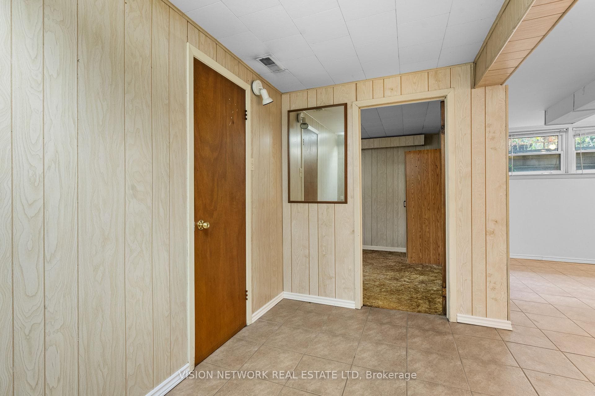 265 Neville Drive photo 23