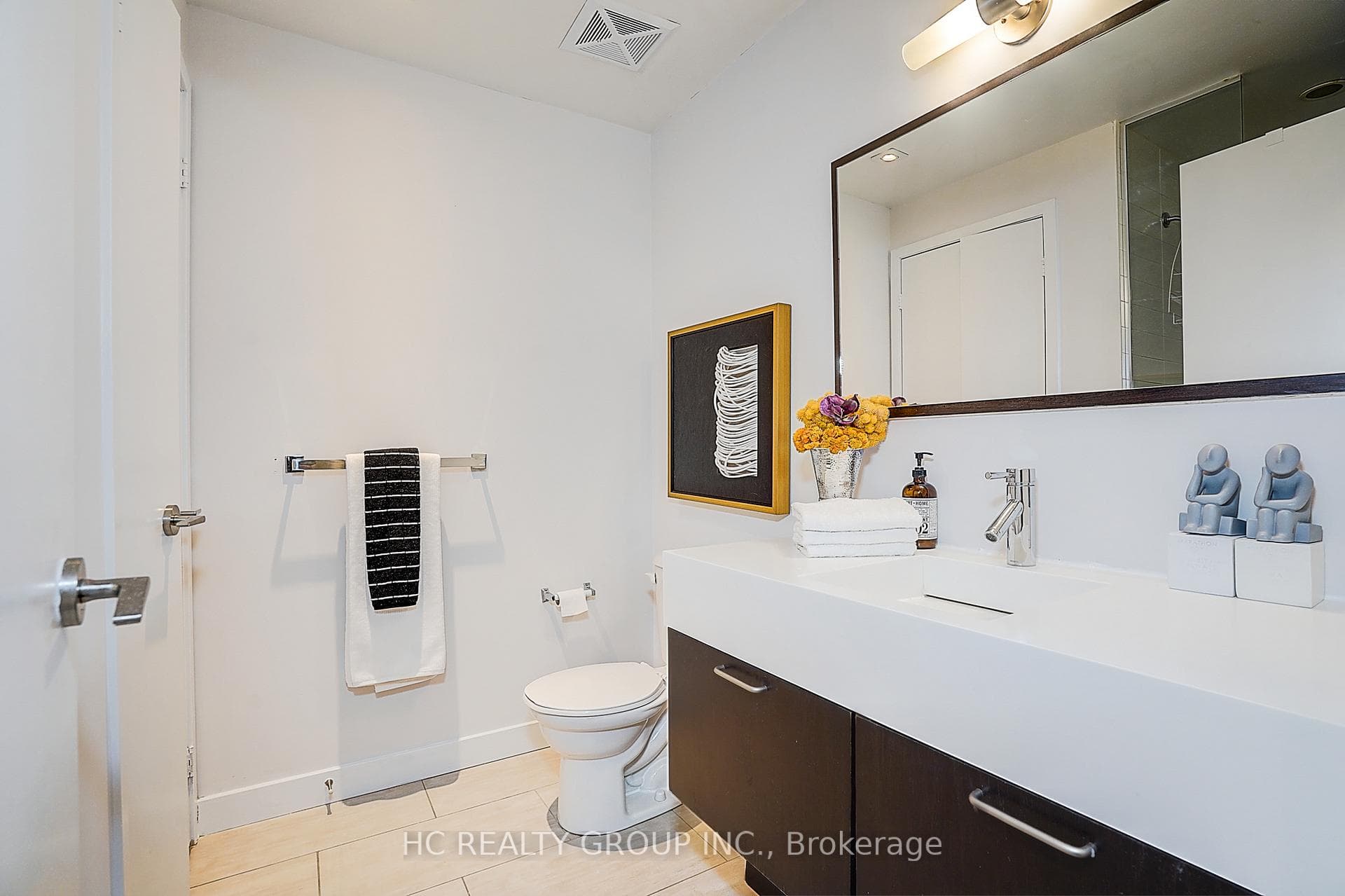 21 Nelson Street Unit 705 photo 8