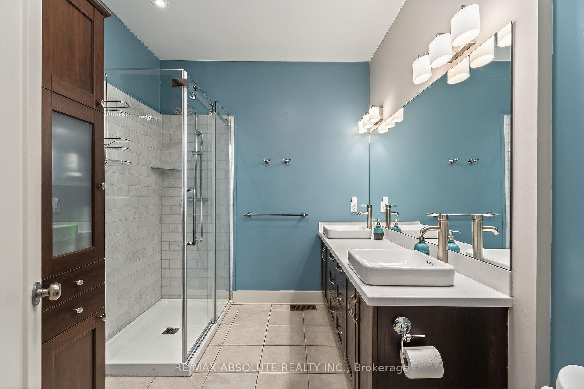 Updated ensuite!