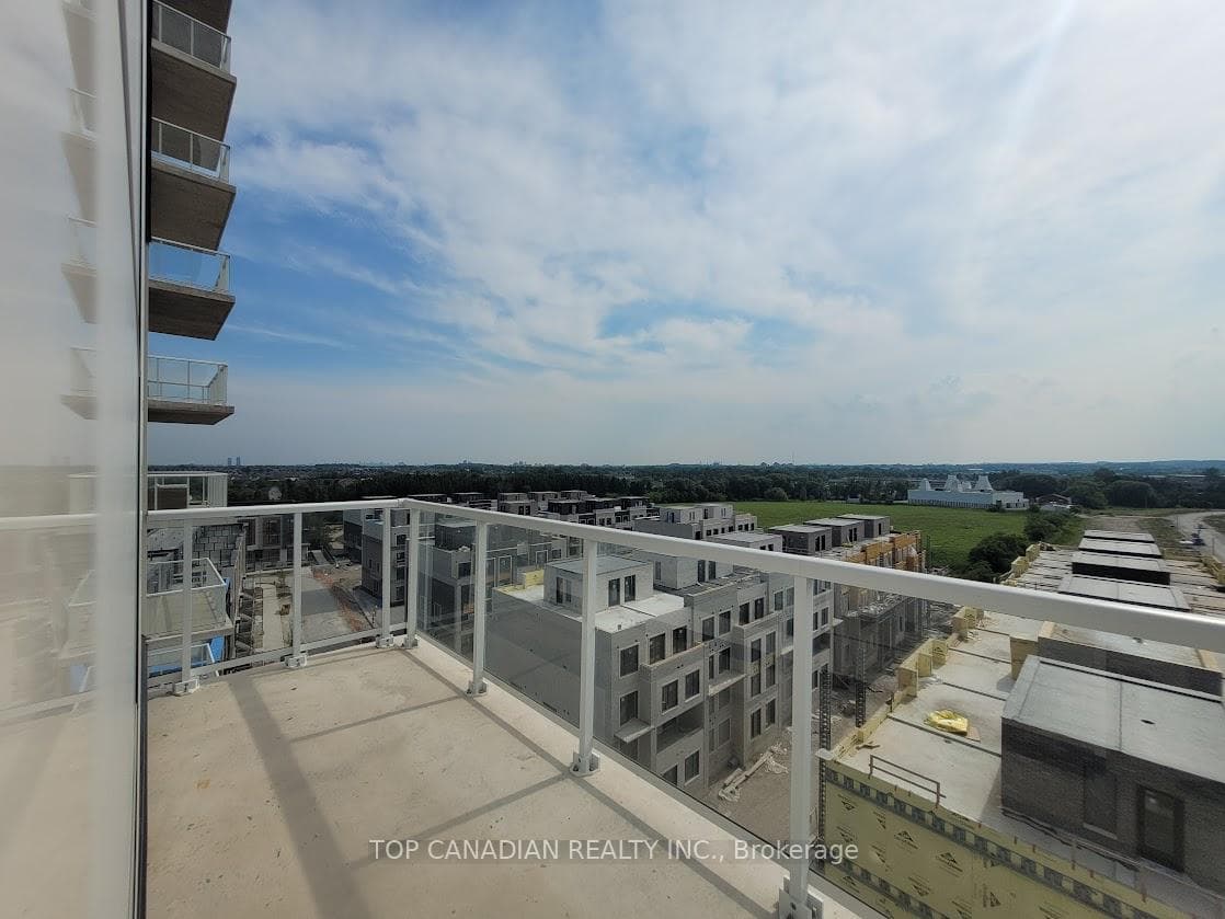 2 David Eyer Road Unit 825 photo 35