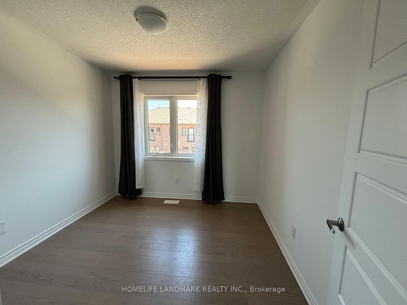 1358 Ripplewood Avenue photo 20