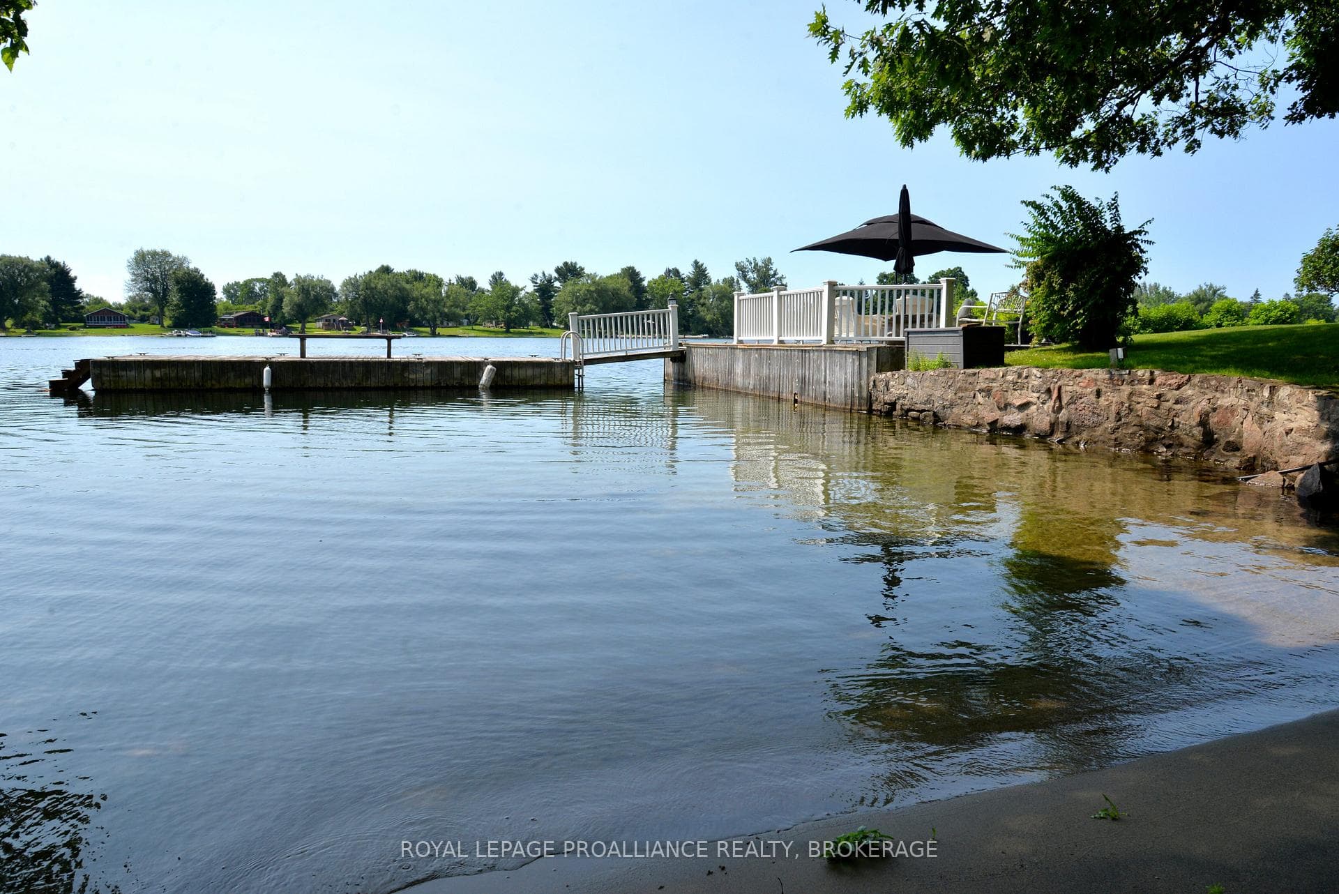 121 Tremont Park Island photo 31