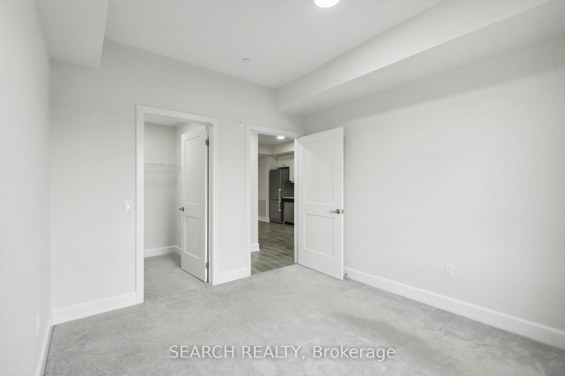 243 Northfield Drive Unit 608 photo 20