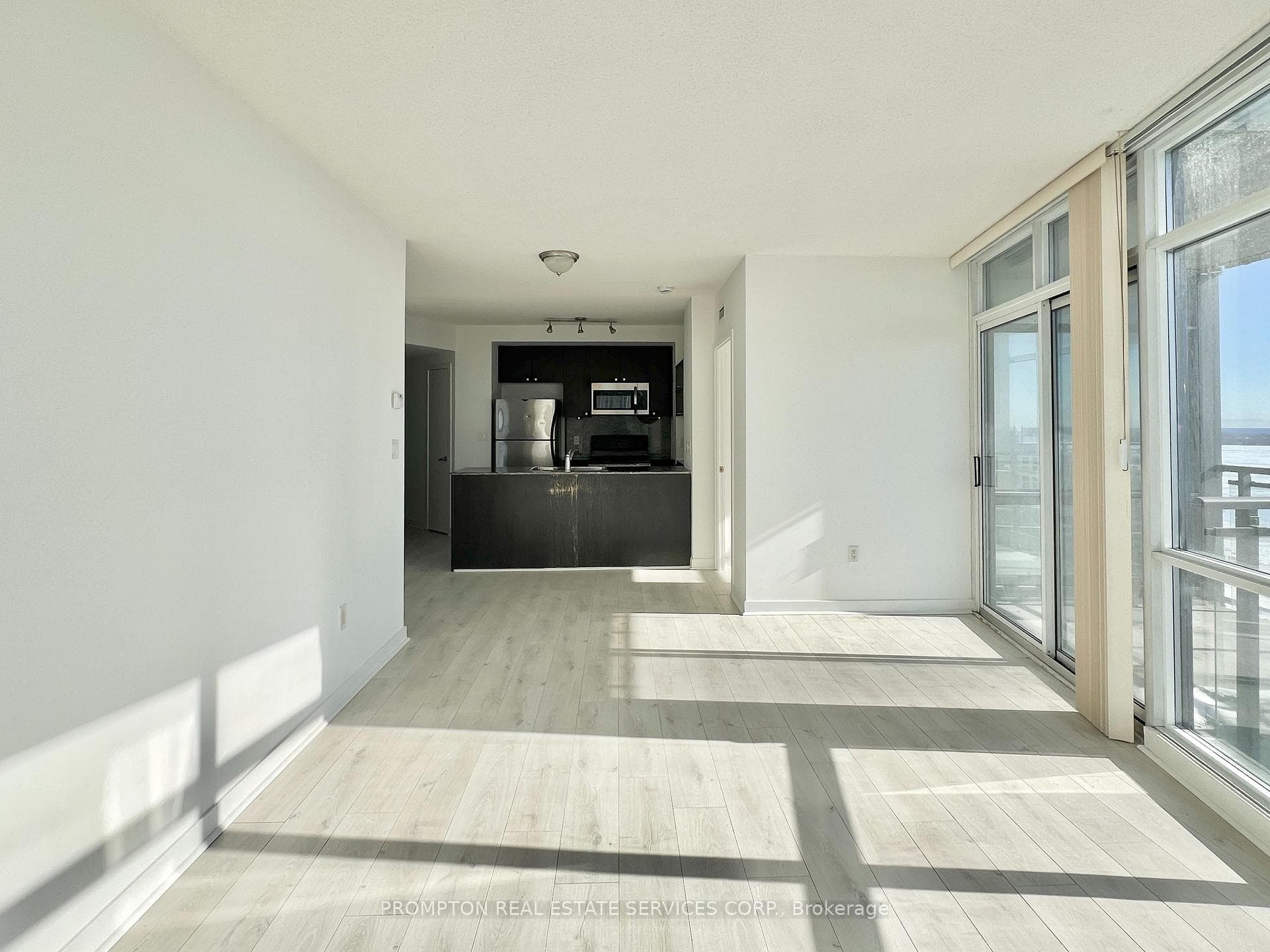 11 Brunel Court Unit 2715 photo 4