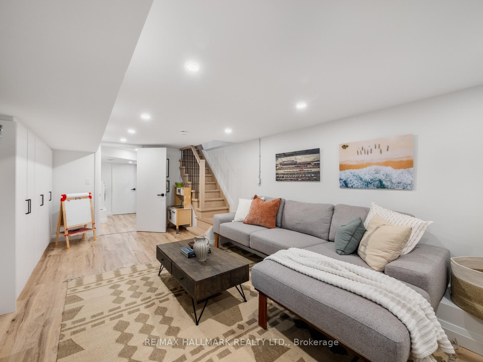 28 Sproat Avenue photo 35