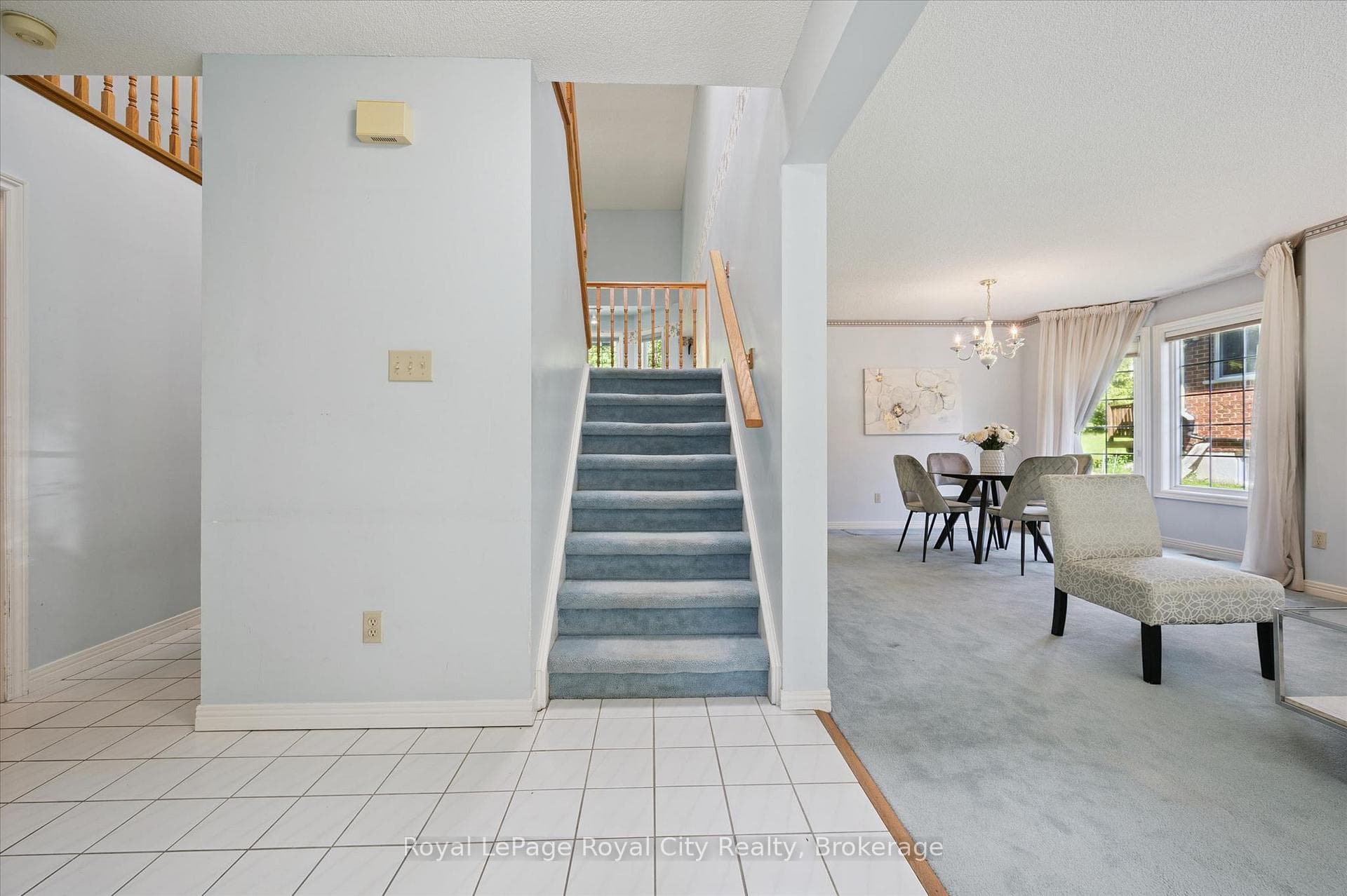 539 Harvey Street photo 4