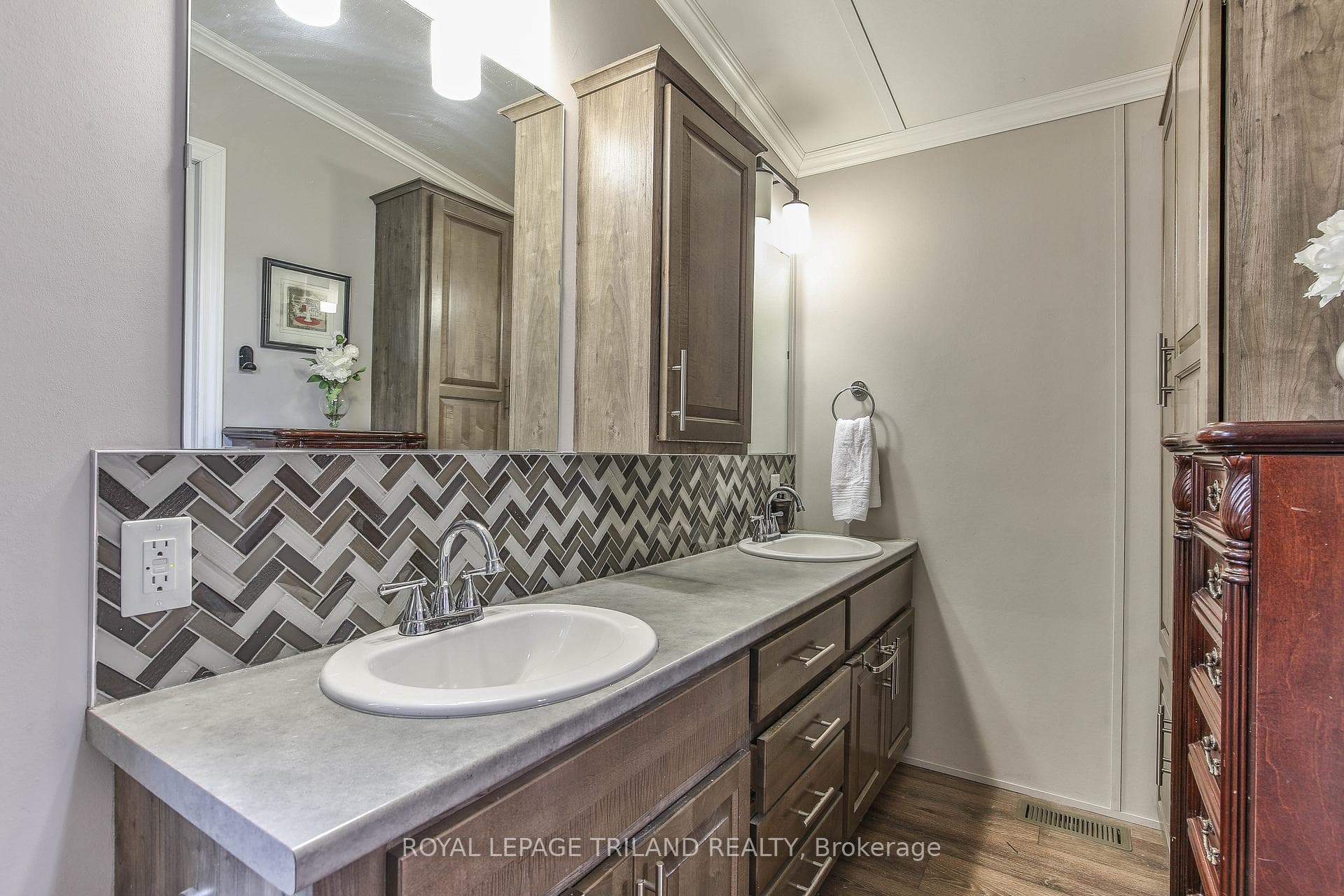 Primary Ensuite