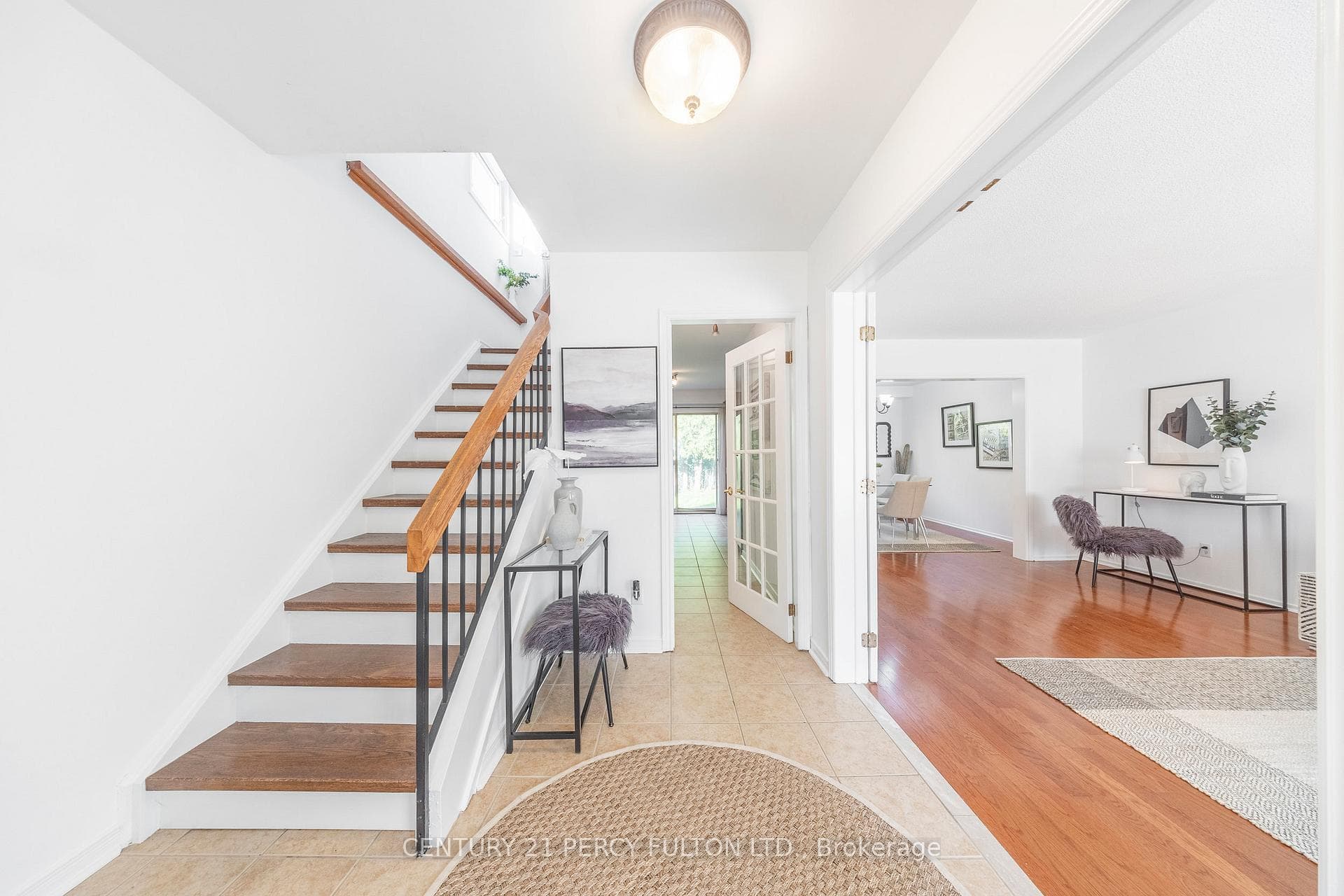 3 Glenmount Court photo 2