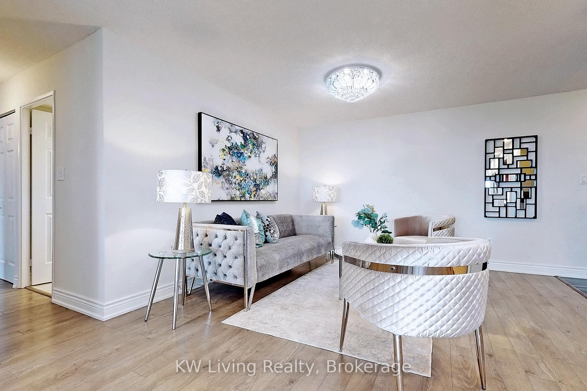 5444 Yonge Street Unit 1404 photo 4
