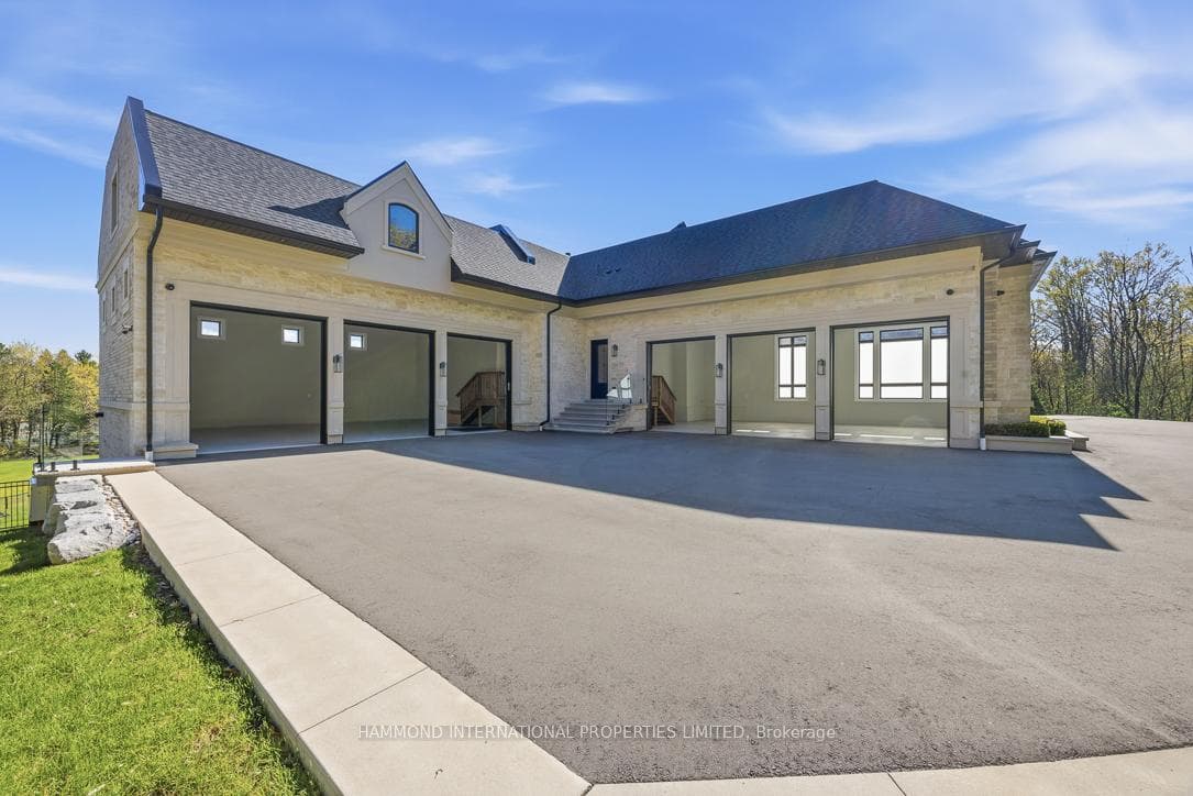 46 Steeplechase Avenue photo 8