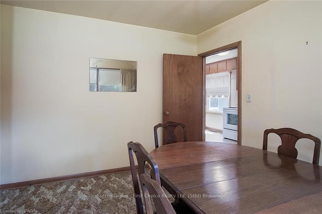 46 BLENHEIM Street photo 14
