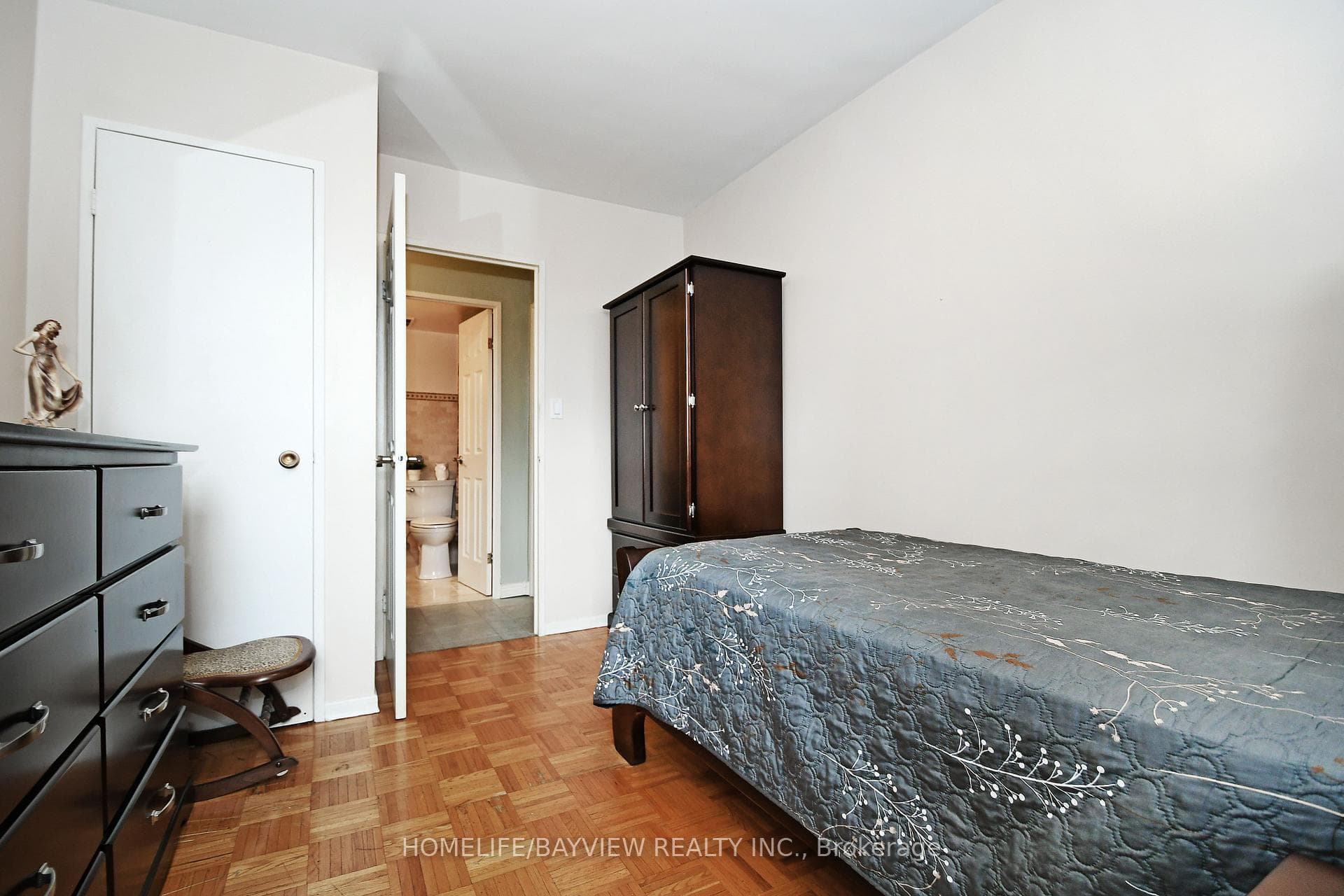 60 Pavane Linkway N/A Unit 310 photo 25