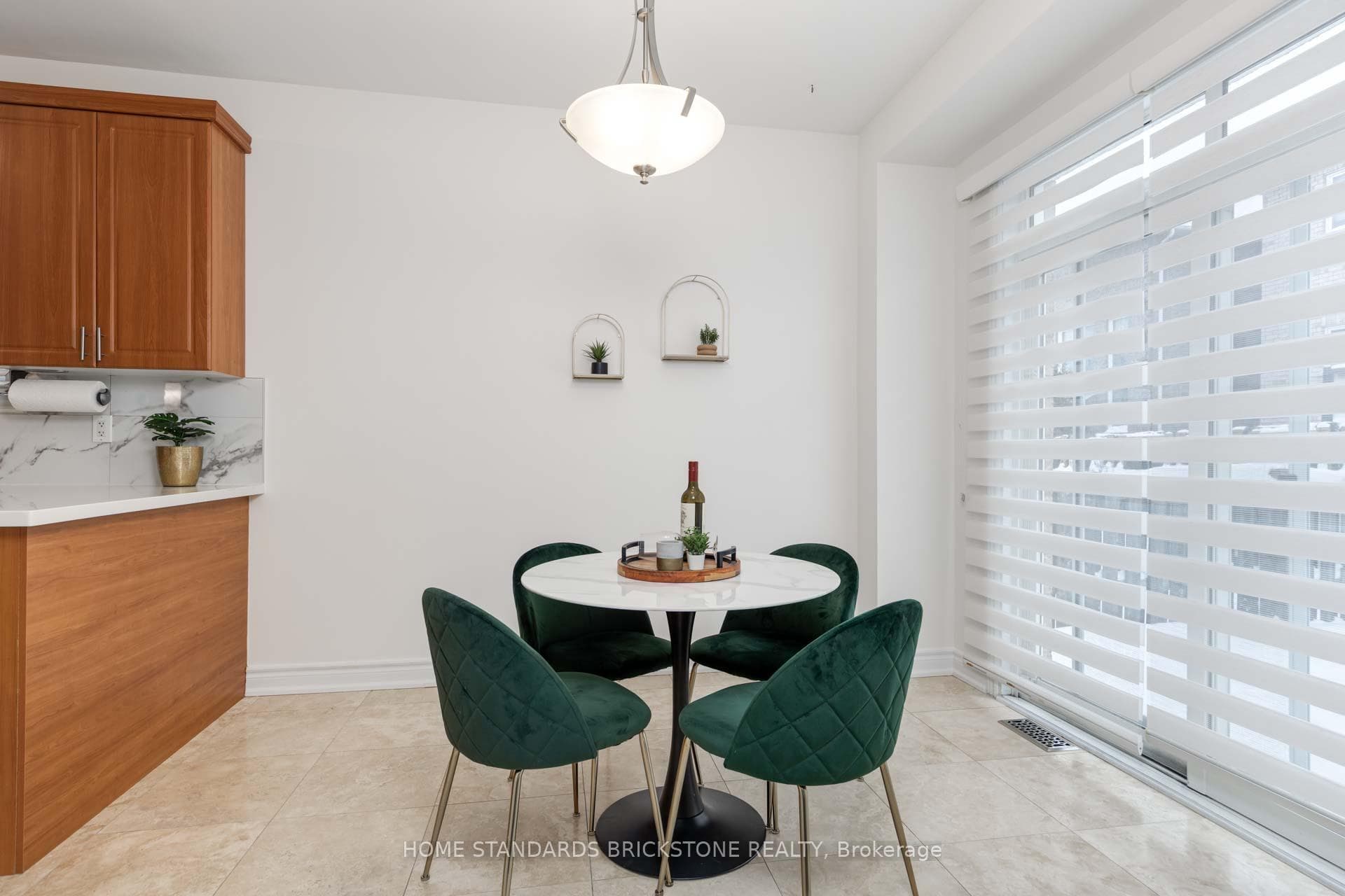 105 Mintwood Road photo 10