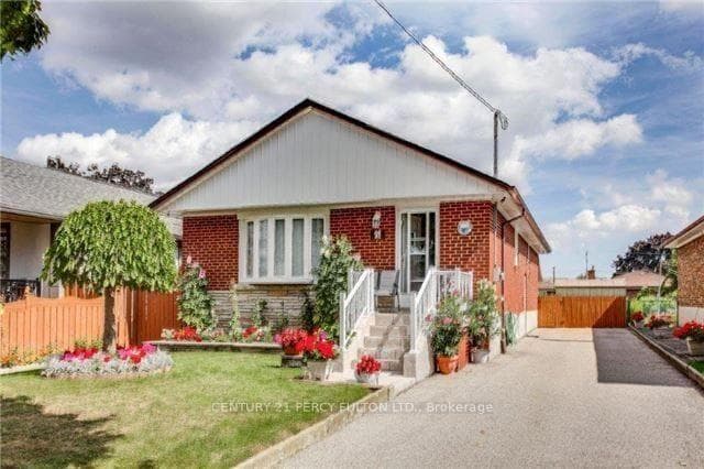 21 Ivanhoe Court photo 1