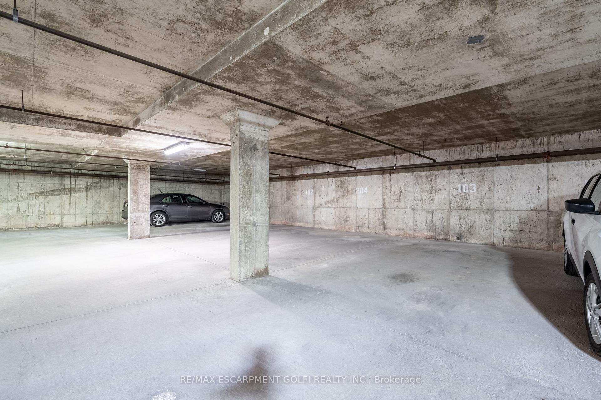 200 Limeridge Road Unit 103 photo 35