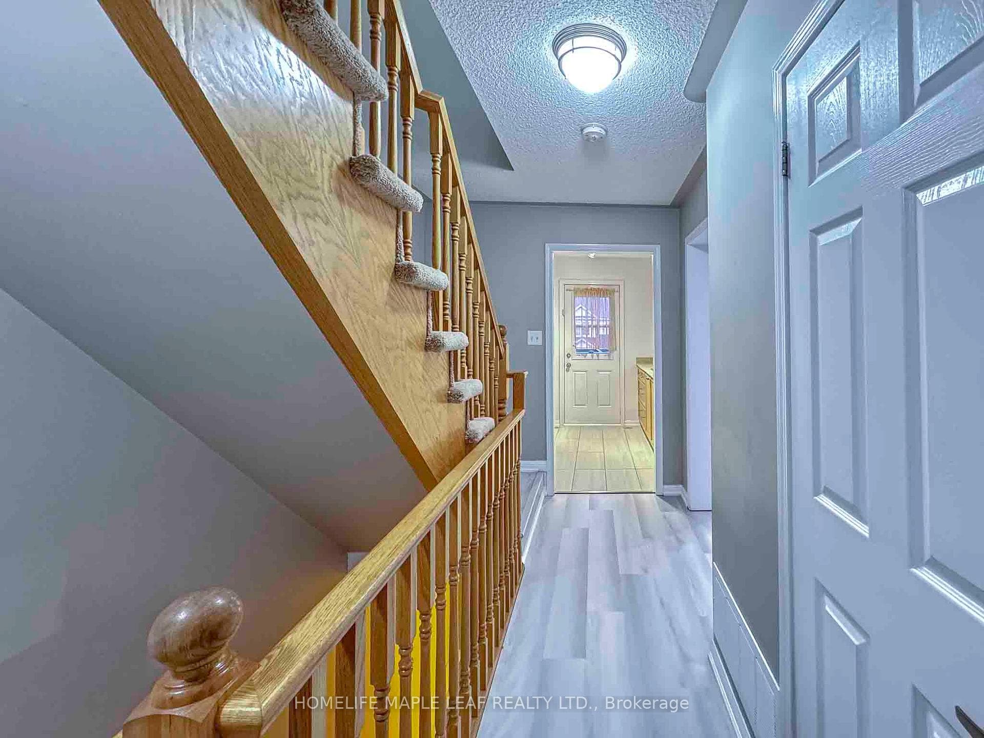 3159 Stornoway Circle photo 5