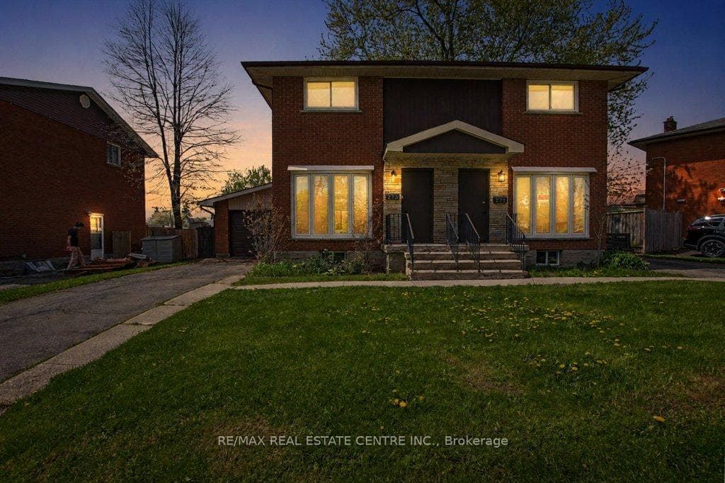 273 Elliott Street photo 2