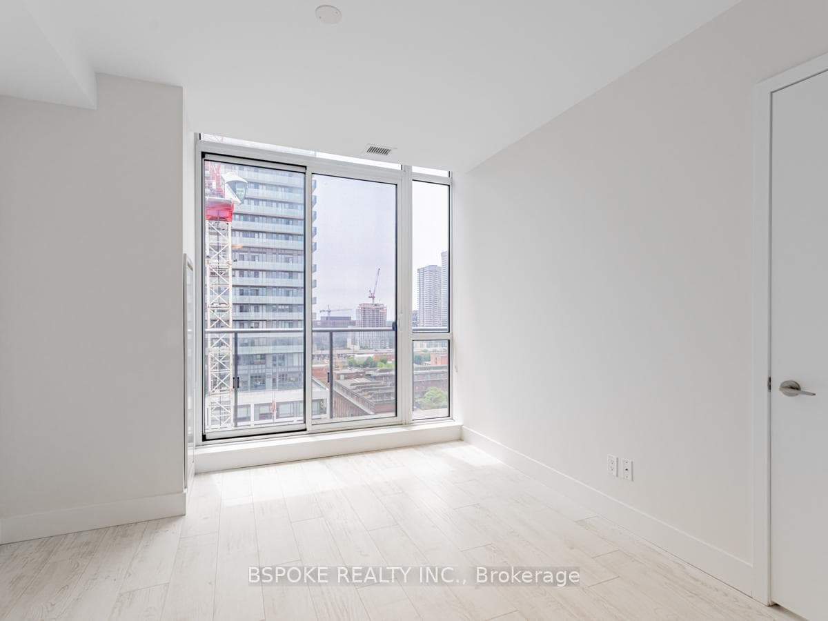 39 Sherbourne Street Unit 1601 photo 9