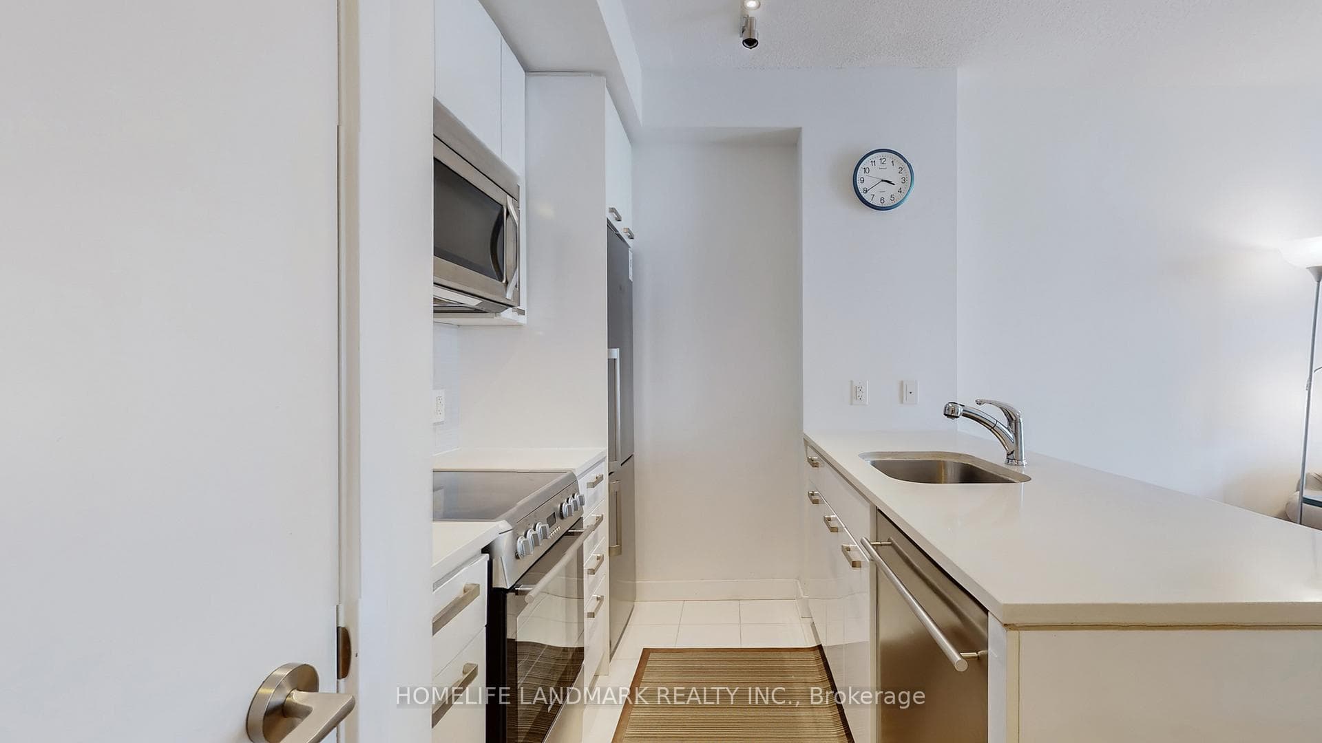 295 Adelaide Street Unit 3010 photo 18