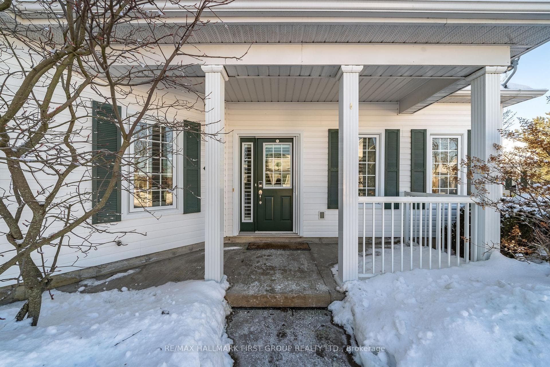 325 Densmore Road Unit 1203 photo 4