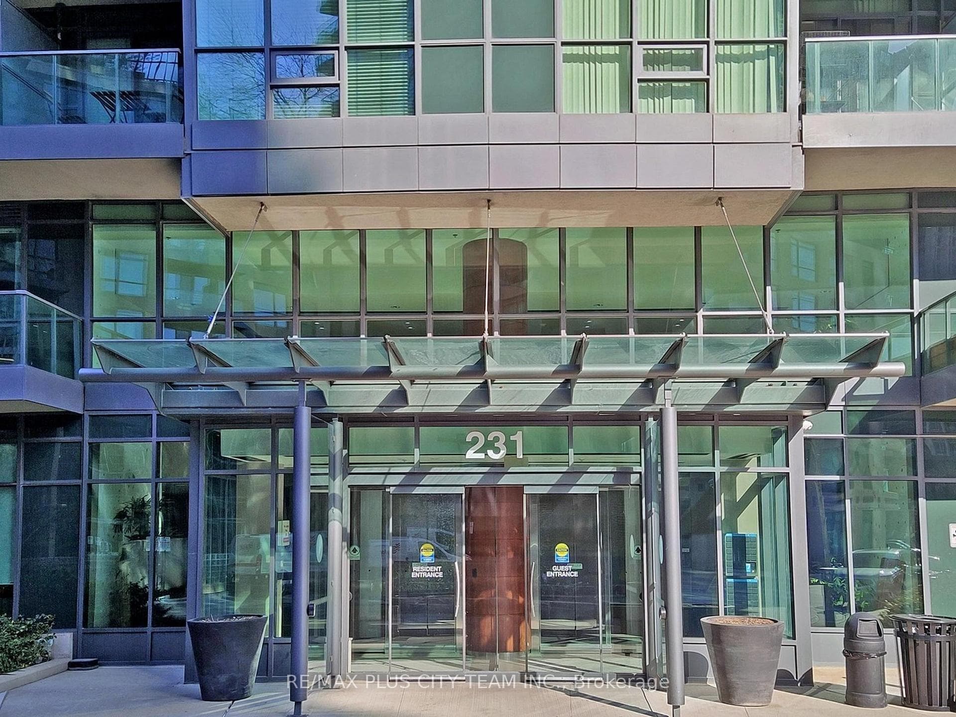 231 Fort York Boulevard Unit 1811 photo 37