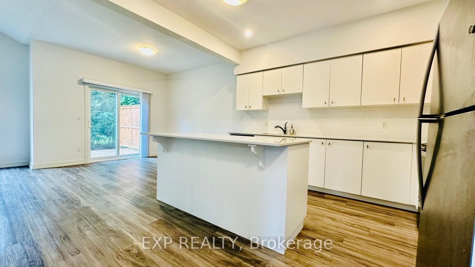 110 FERGUS Avenue Unit 40 photo 8