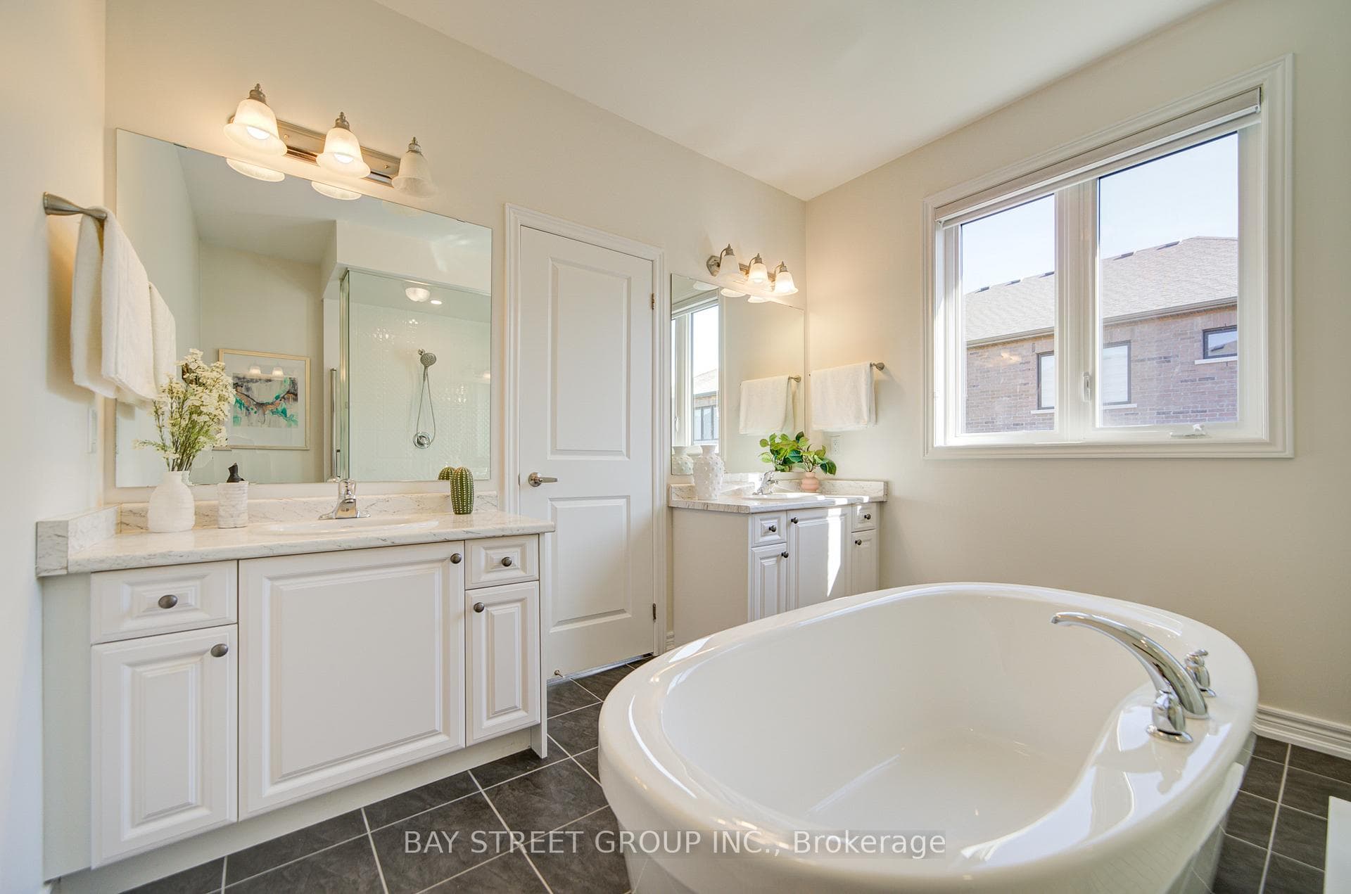 87 McCague Avenue photo 45