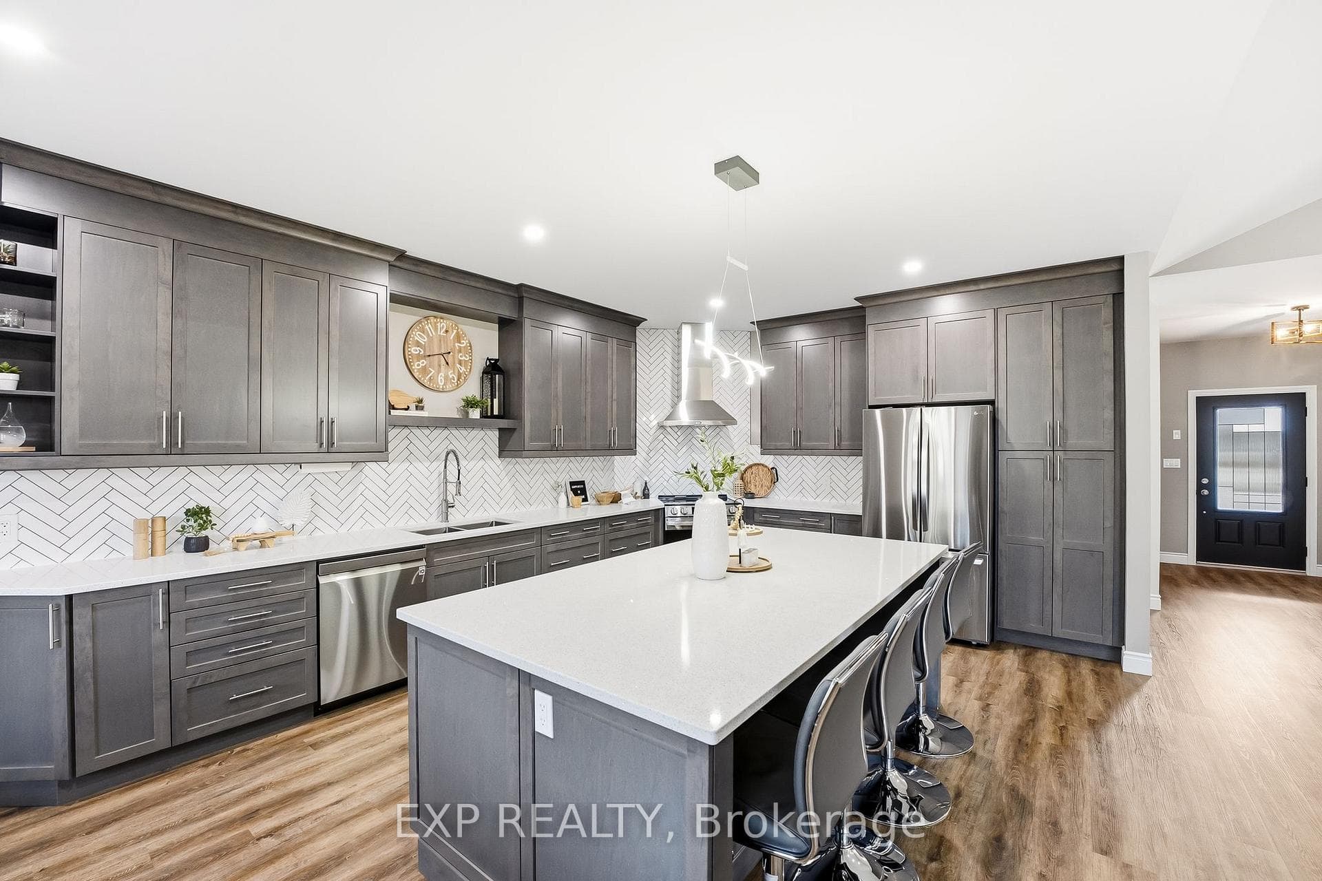 2939 Rundle Road photo 13