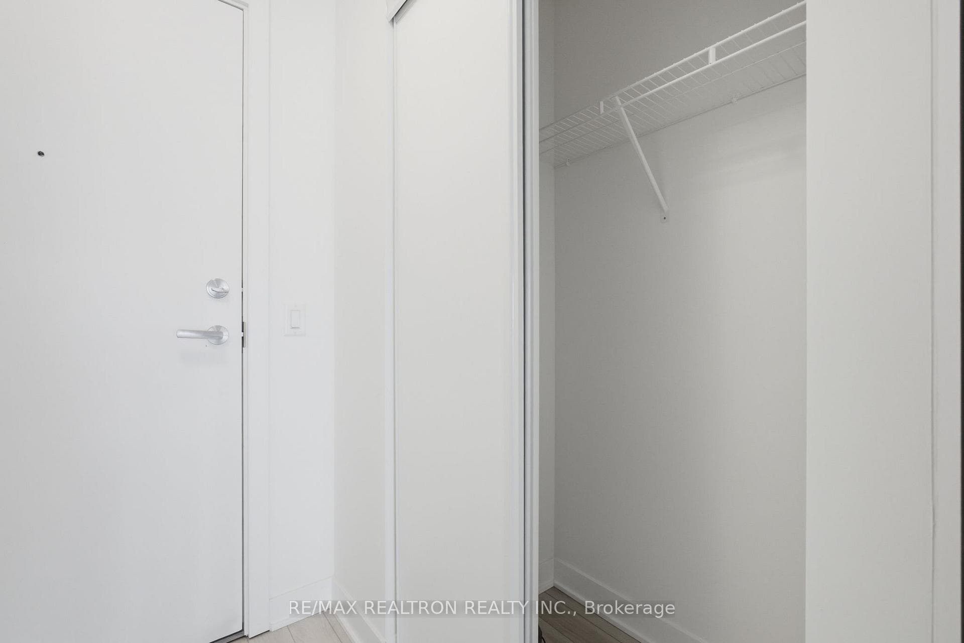 51 Clarington Boulevard Unit 203 photo 10