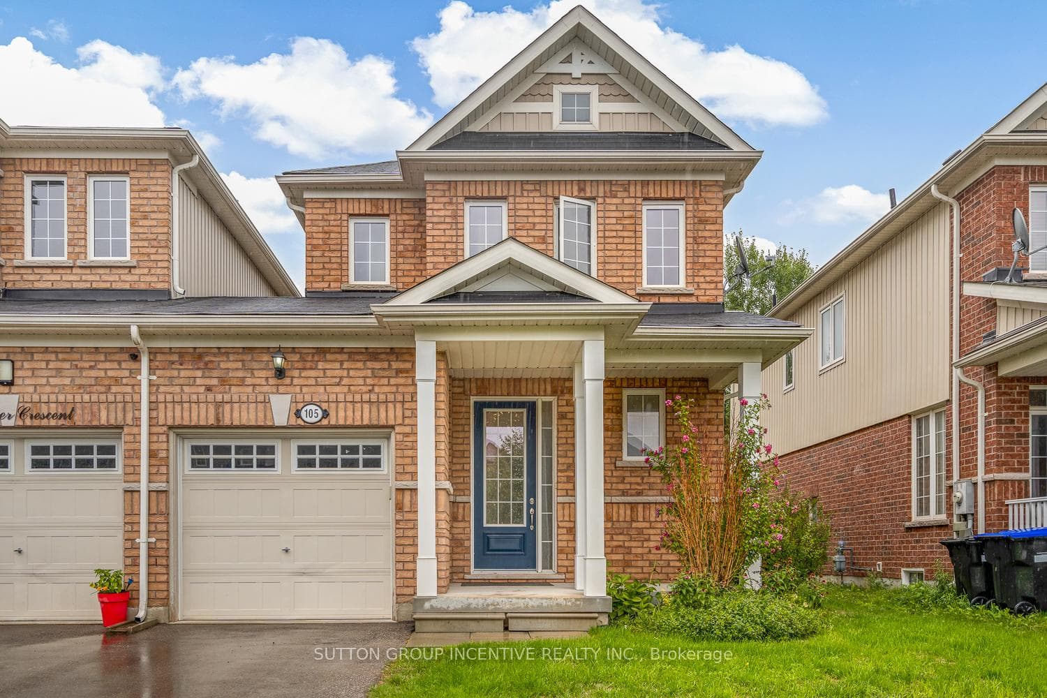 105 COLLIER Crescent photo 3