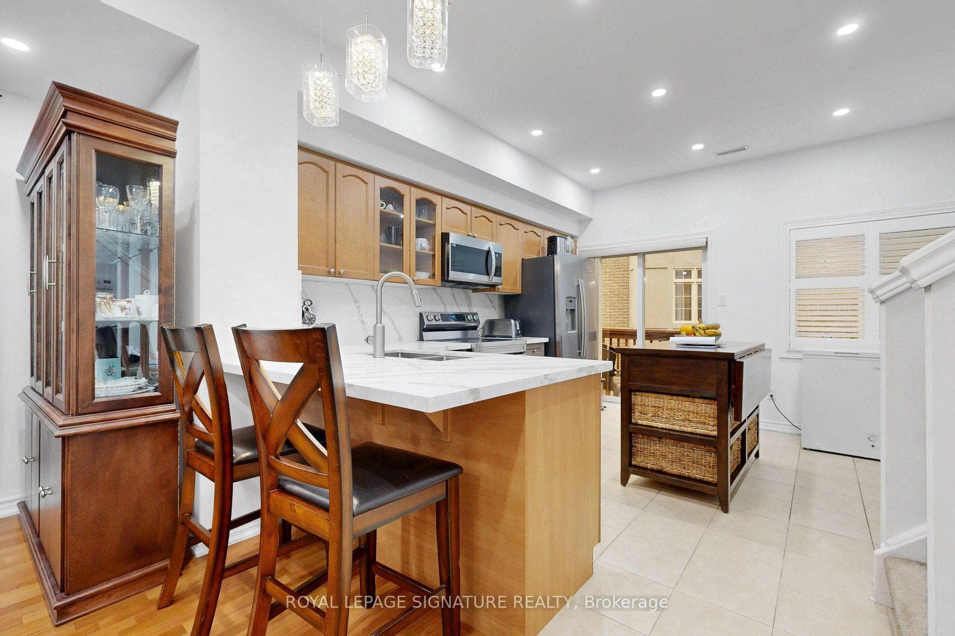 51 Piggott Mews photo 18