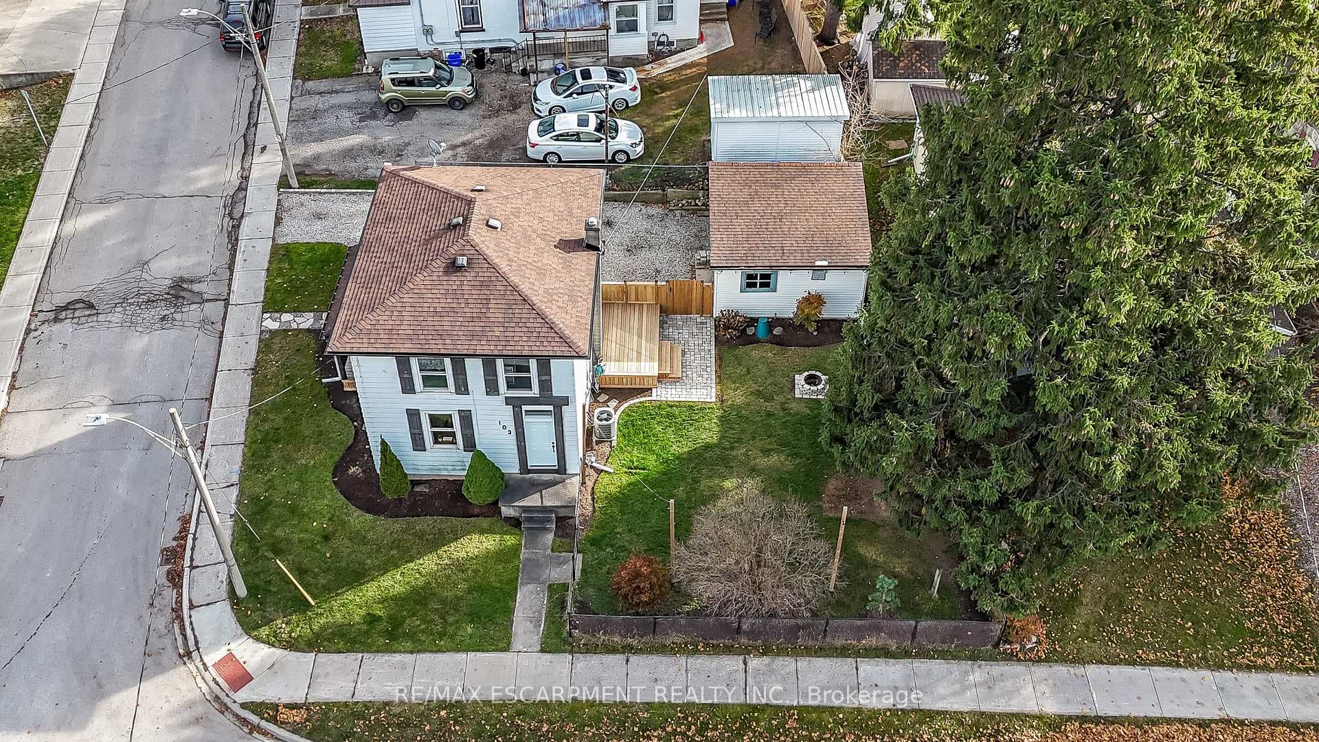 103 Charles Street photo 40