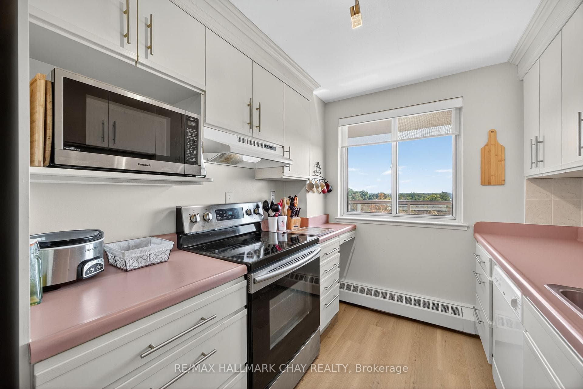 414 Blake Street Unit 705 photo 23