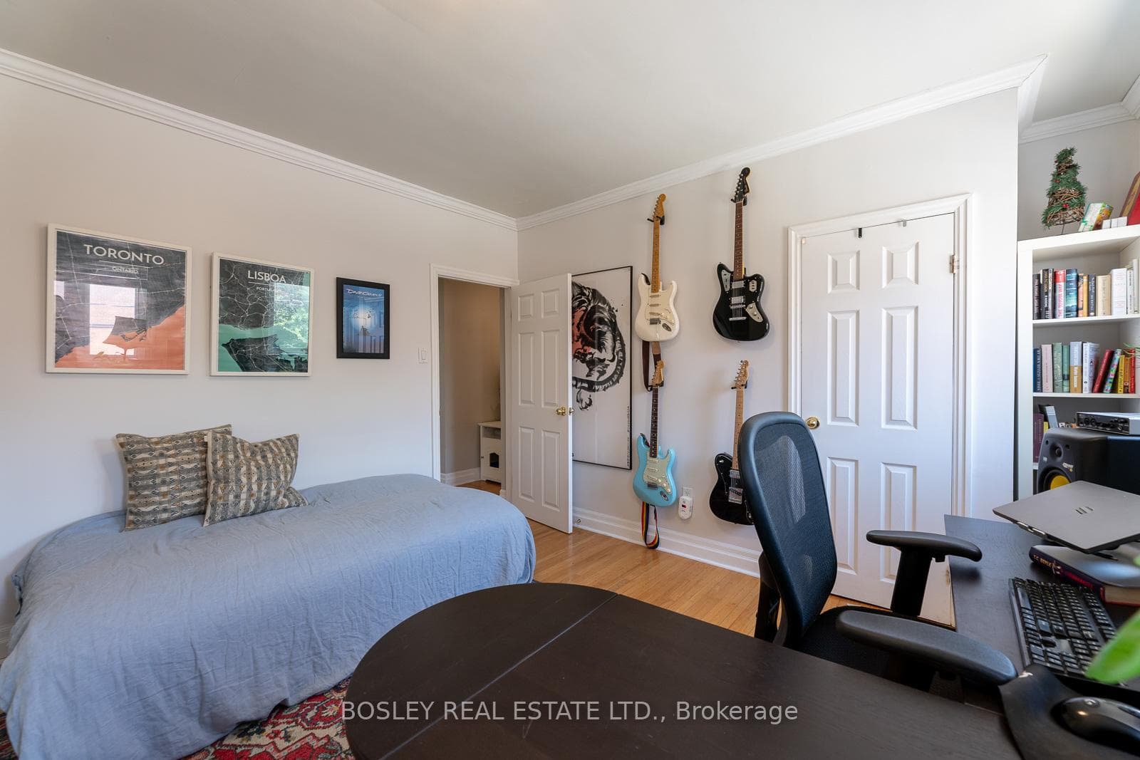 2nd Bedroom