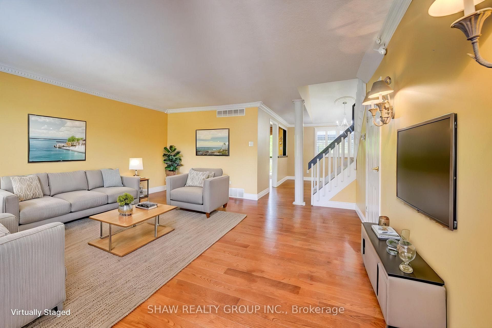 70 Frobisher Court photo 2