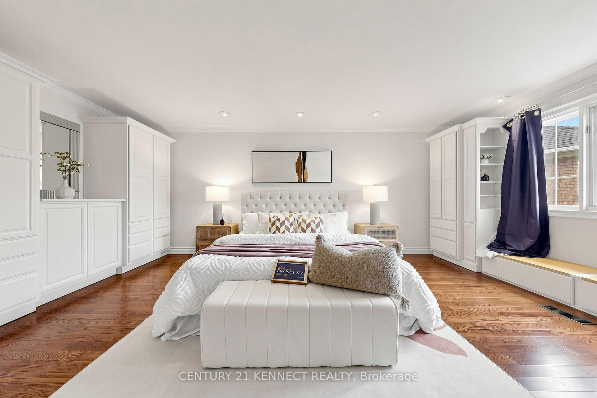 53 Grenadier Crescent photo 22