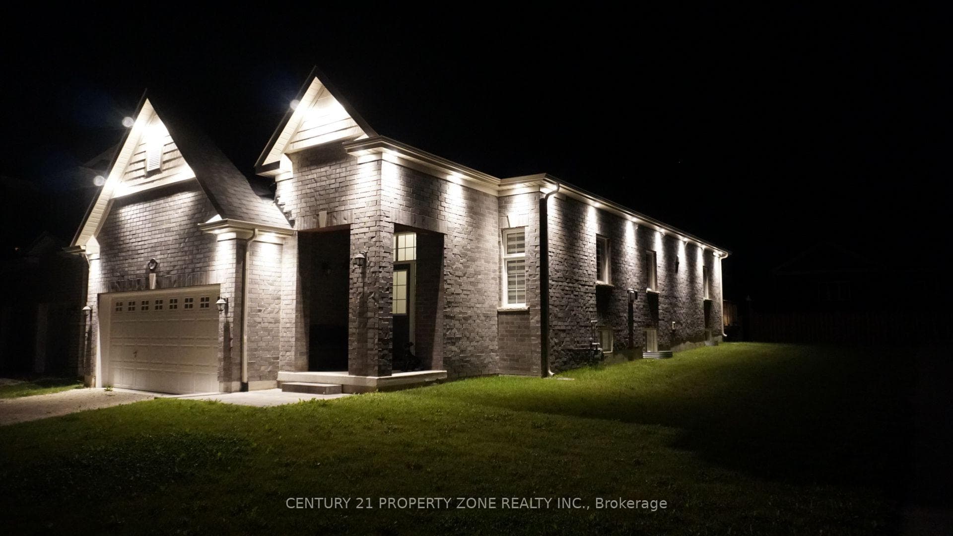227 Mowat Street photo 2