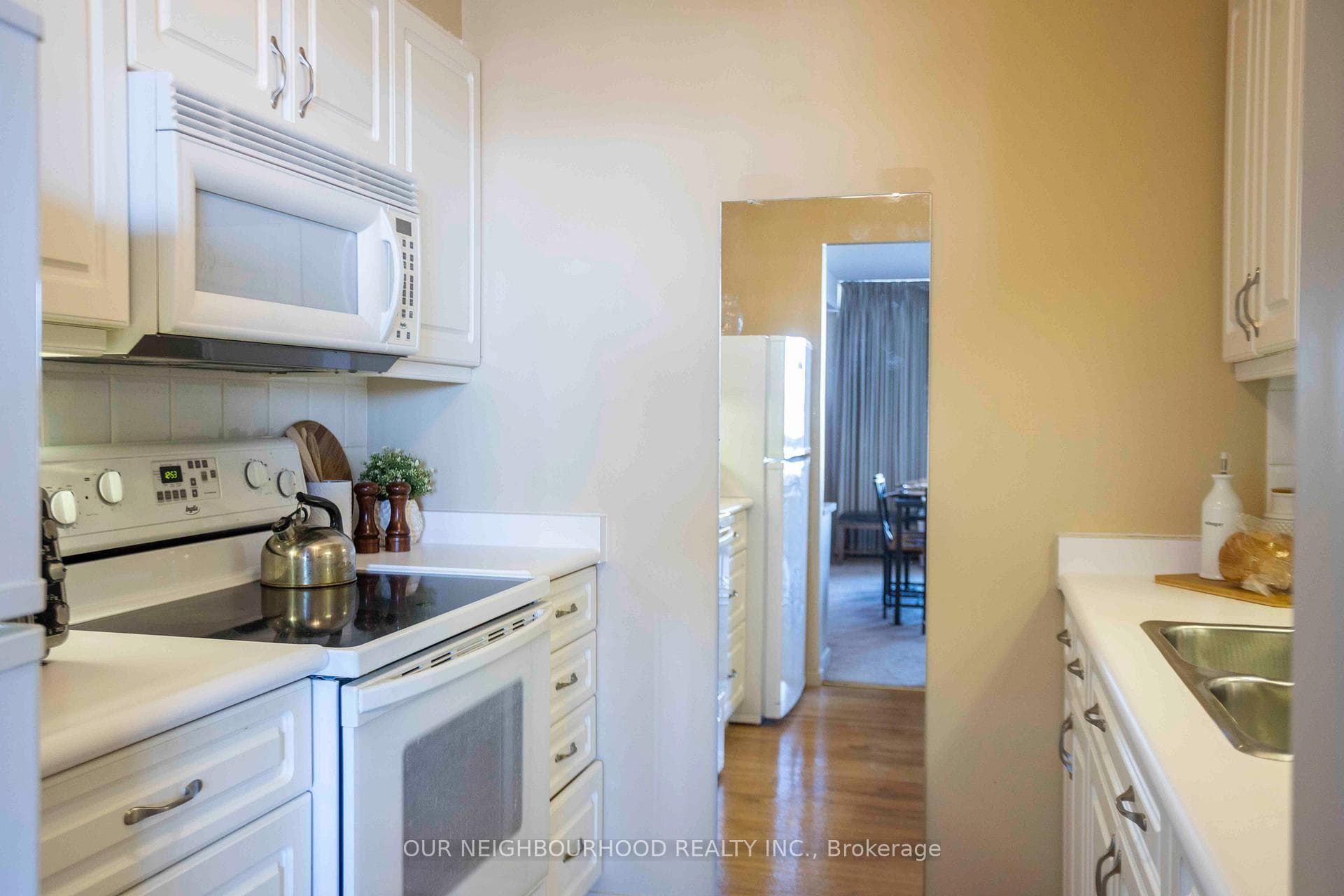 55 William Street Unit 708 photo 7