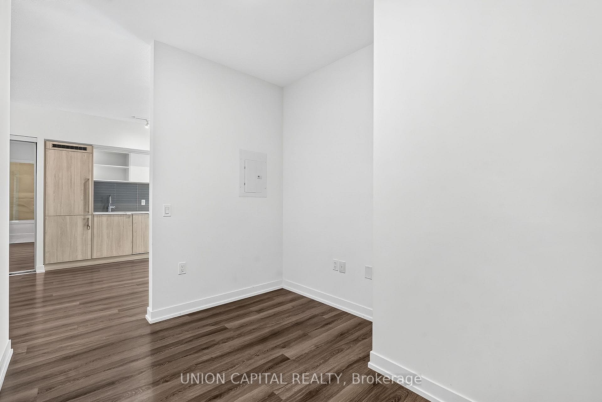 138 Downes Street Unit 909 photo 14