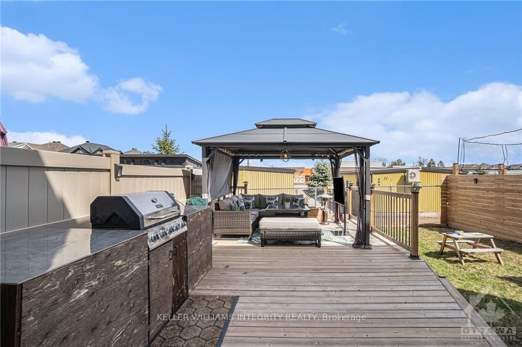 74 REMORA Way photo 27