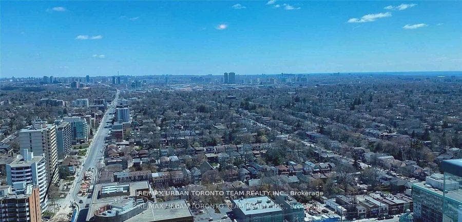 125 Redpath Avenue Unit 2811 photo 5