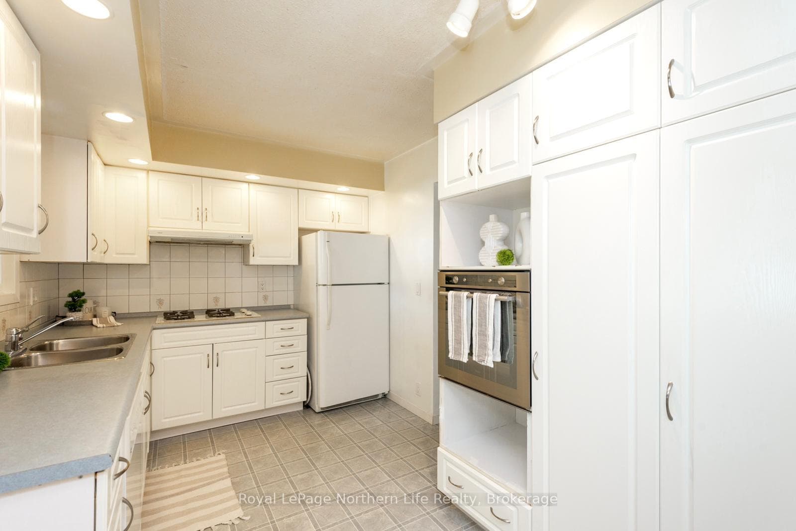 35 Arthur Street photo 14