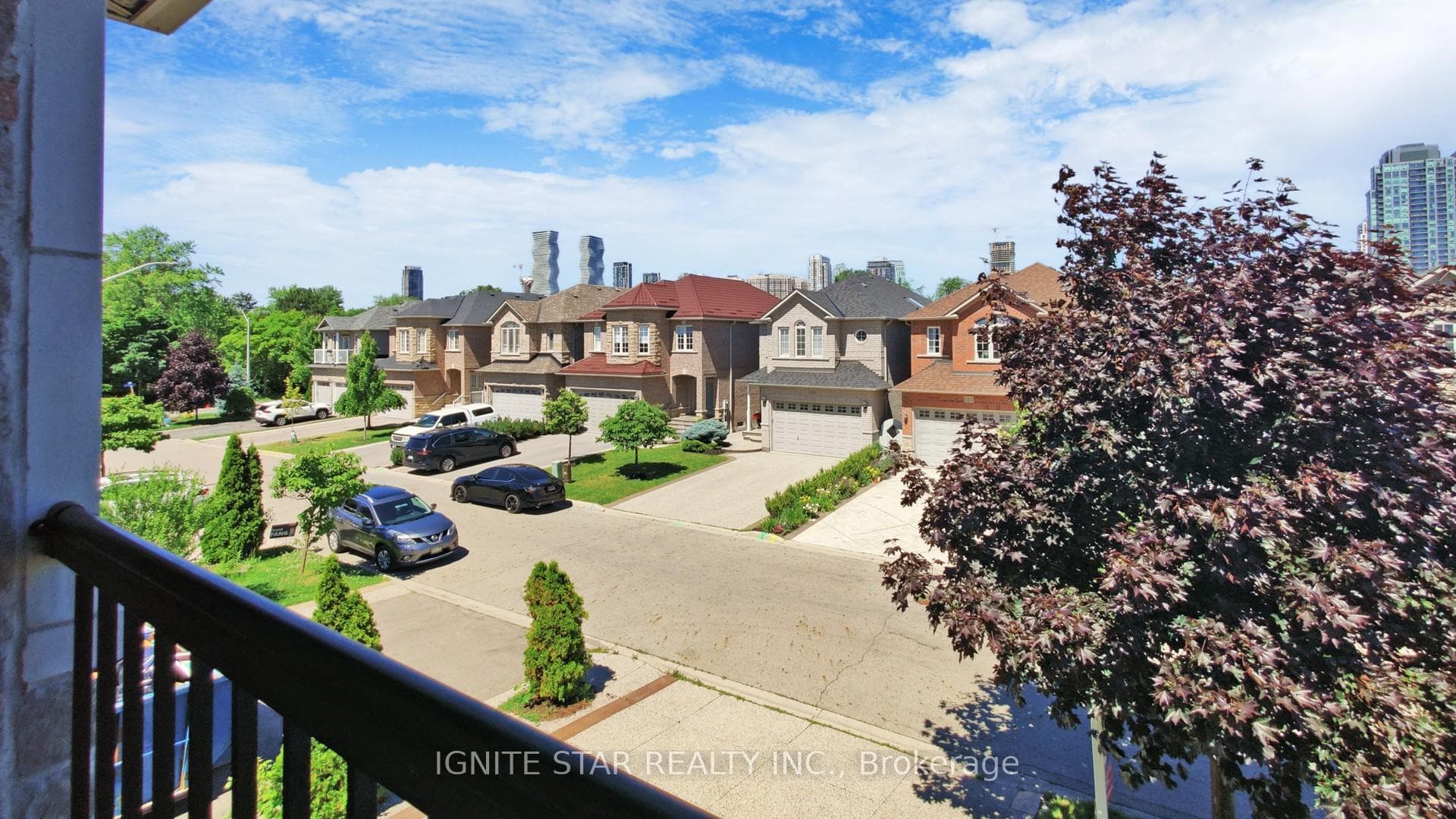 120 Danielson Court photo 31