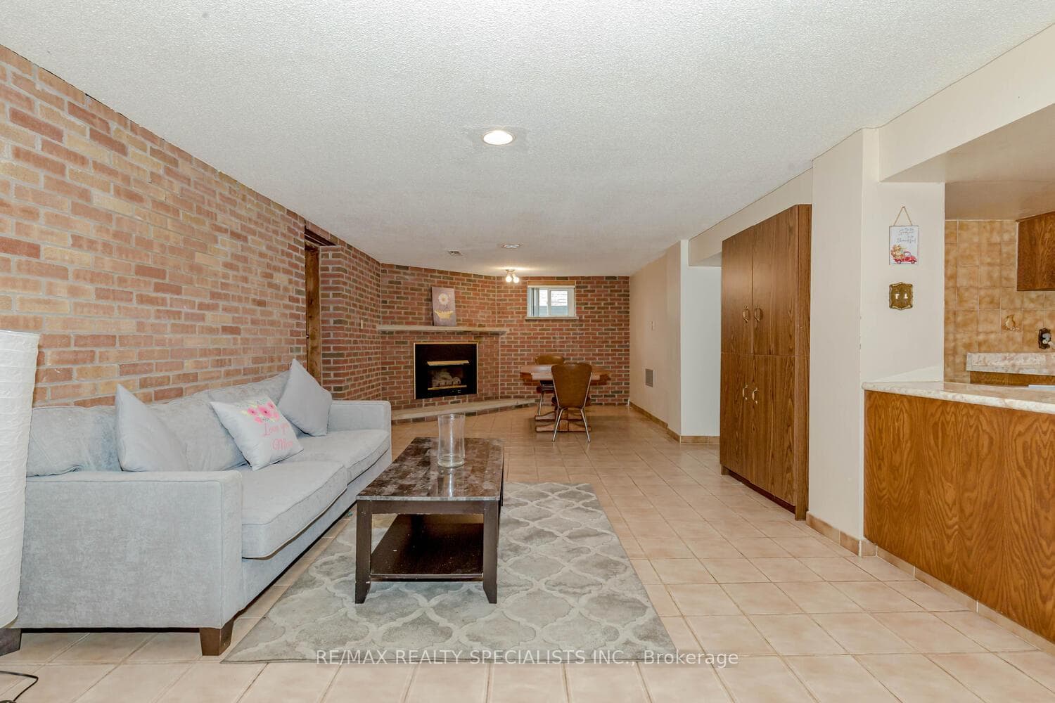98 Vista Boulevard photo 26