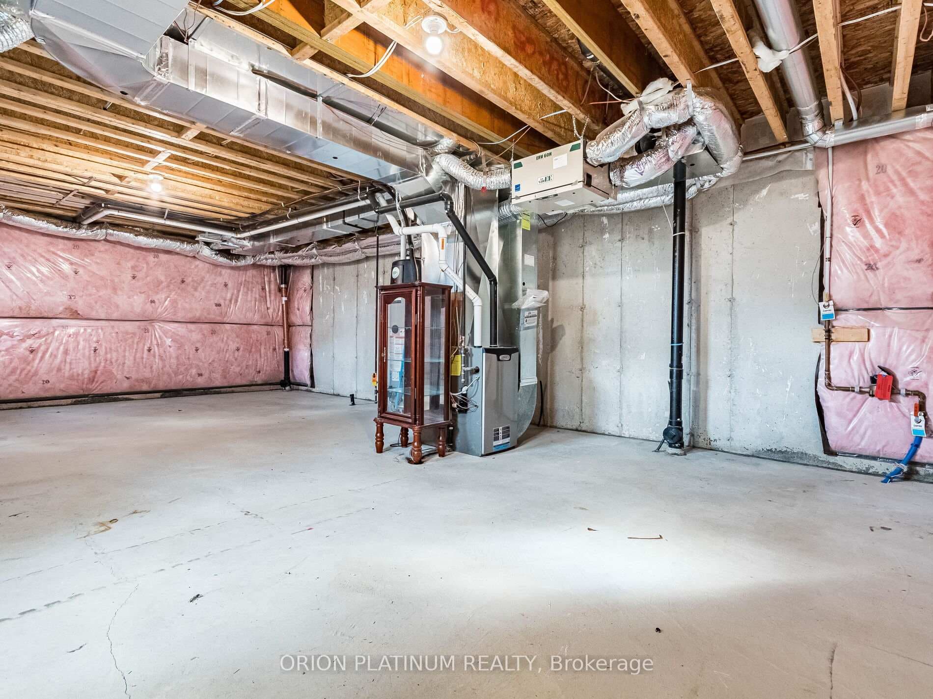 135 Pagebrook Crescent photo 46