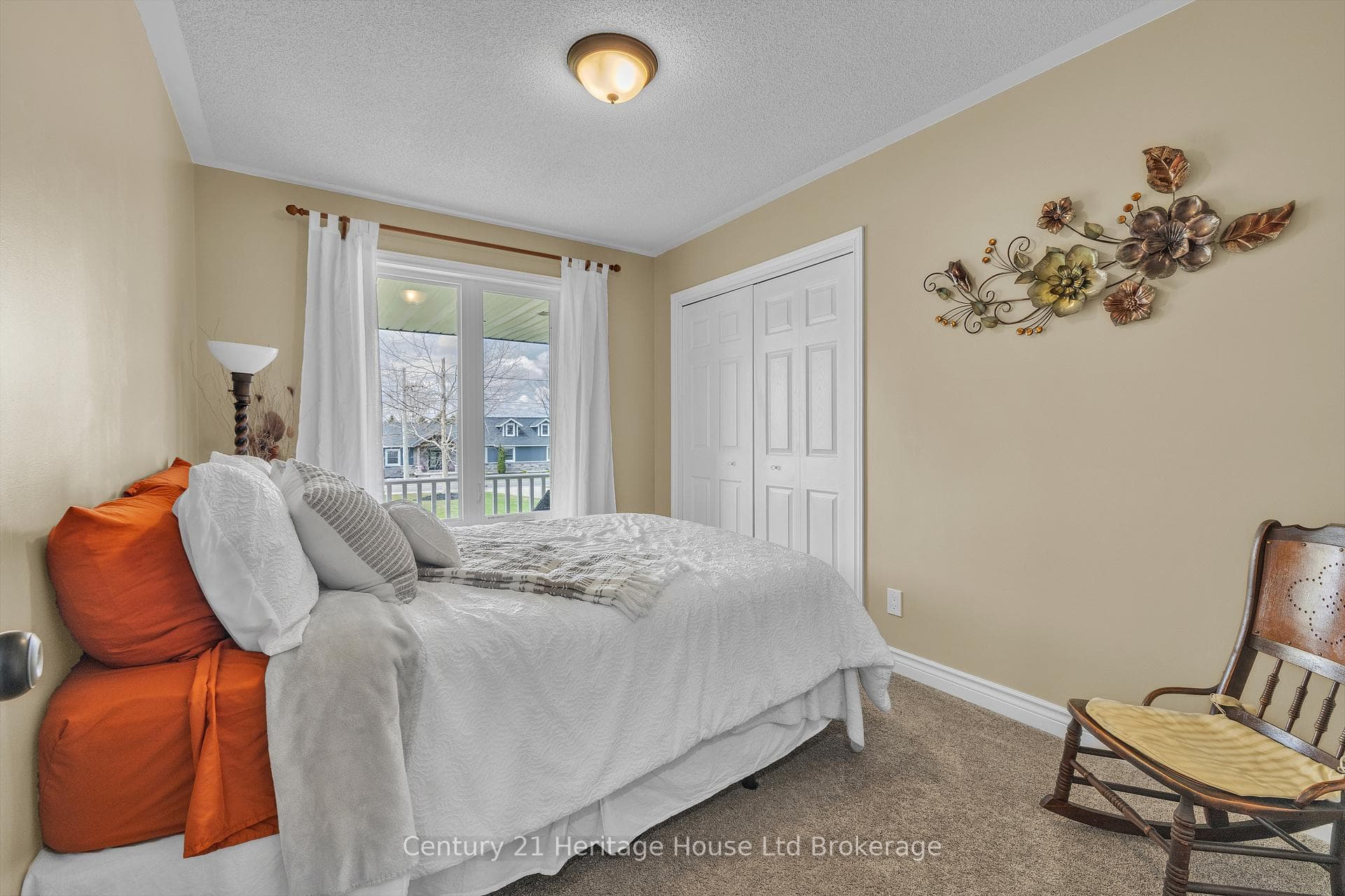 116 Baird Street photo 16
