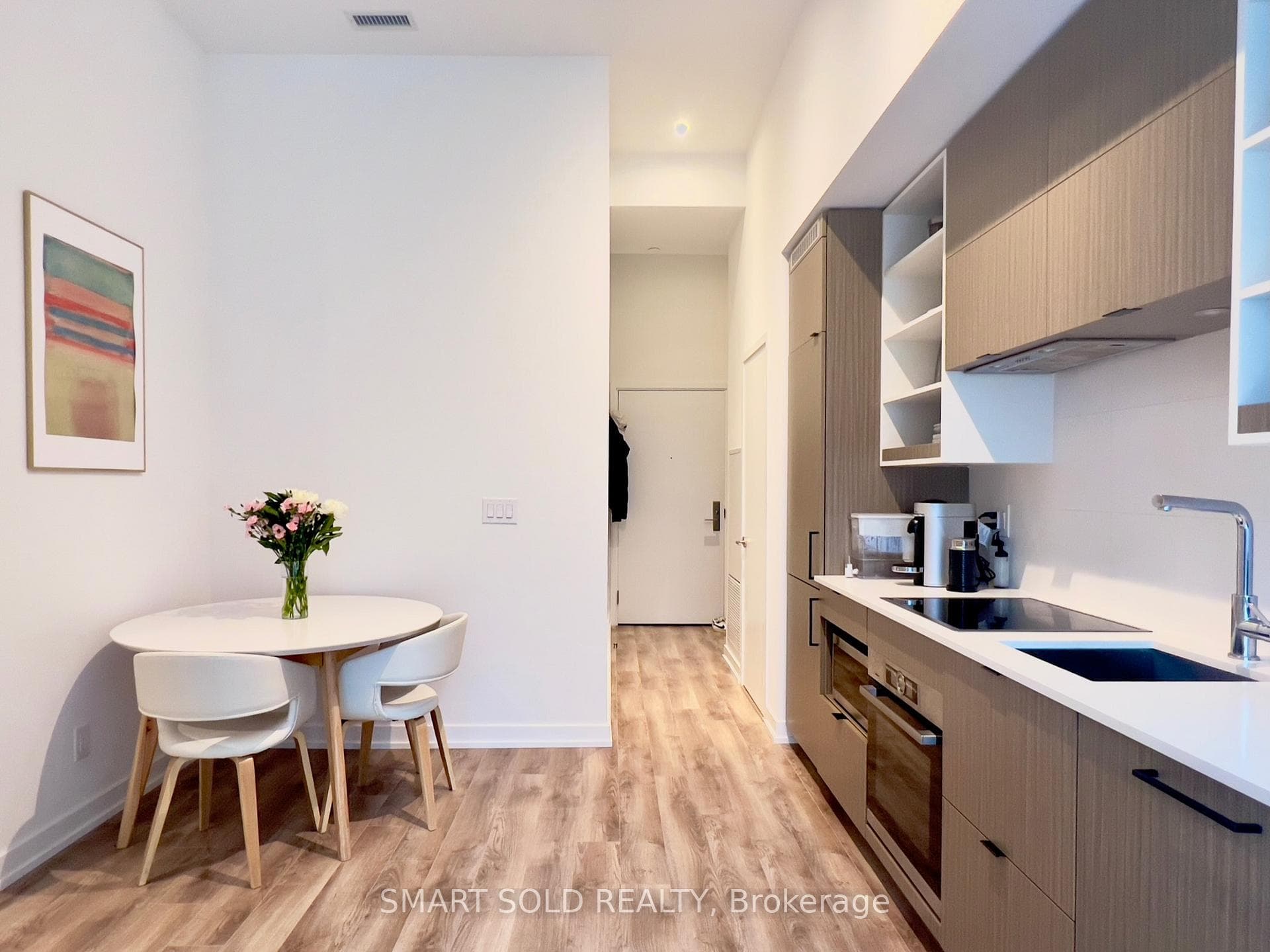20 Edward Street Unit 411 photo 7