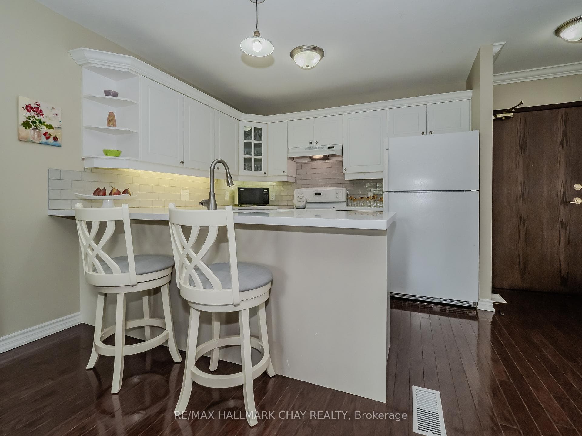 24 Ontario Street Unit 105 photo 13