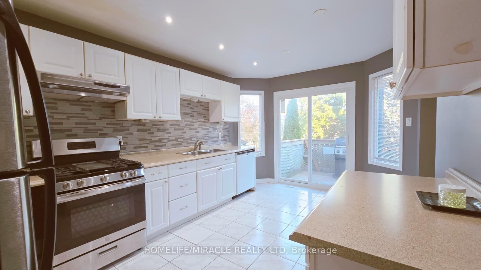 12 Gore Drive photo 8