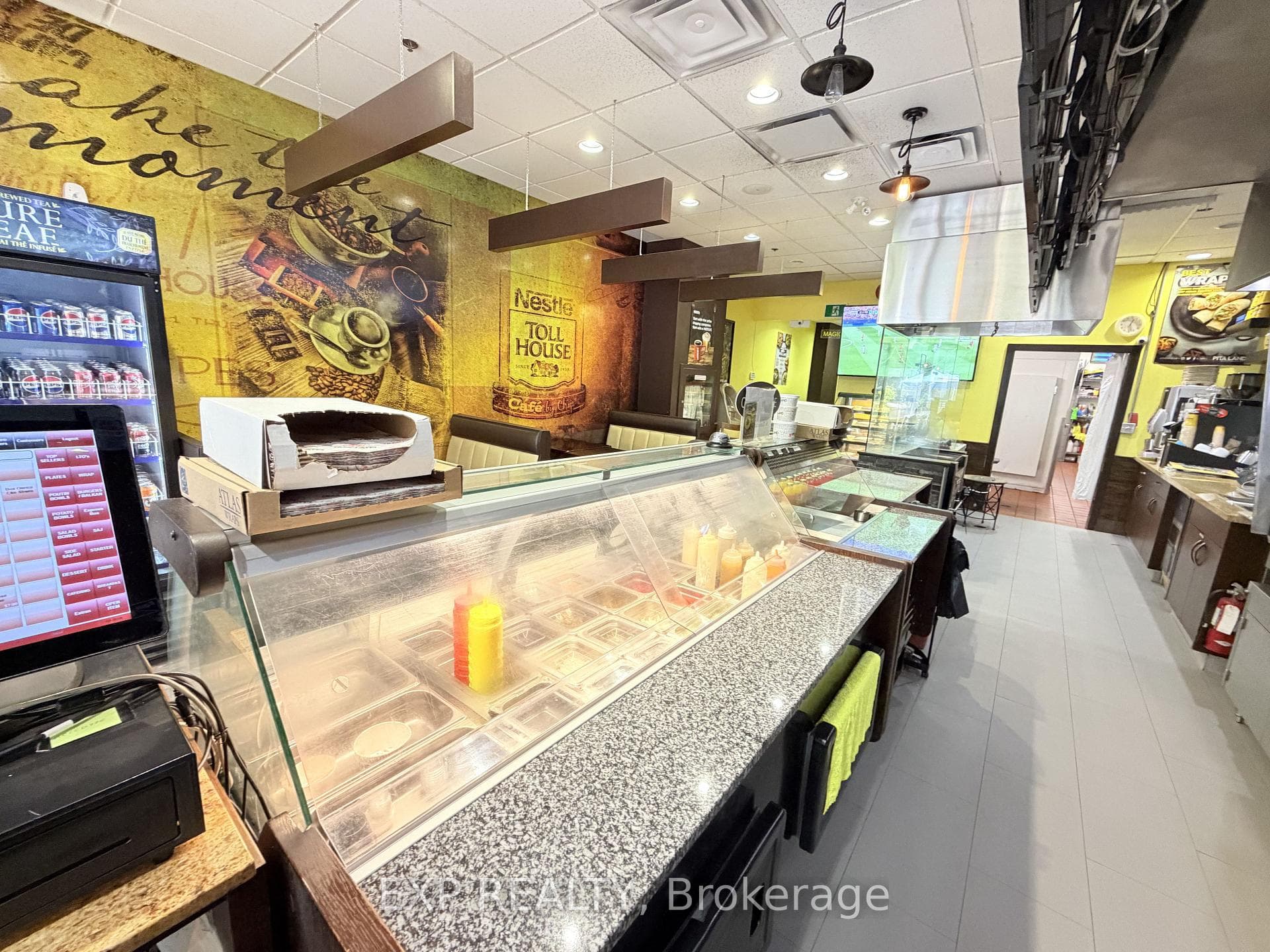 720 Spadina Avenue photo 20